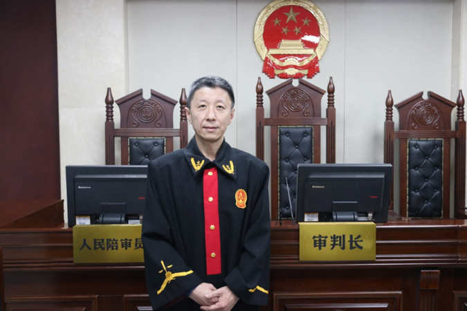 王刚