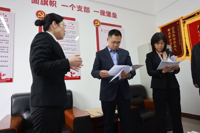 最高人民法院民一庭副庭长杜军一行到汶上县...